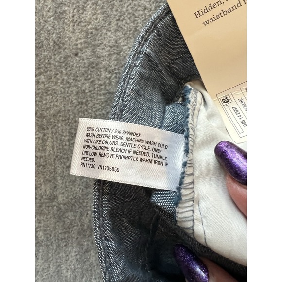 Cat & Jack Boys Flat Front Shorts Size 5 Adjustable‎ Waist Knee Length Blue New - Picture 9 of 9